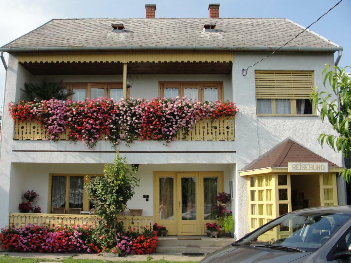 Gerania Haz Villa Vonyarcvashegy Exterior photo